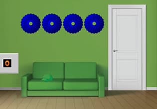 young-couple-room-escape-game