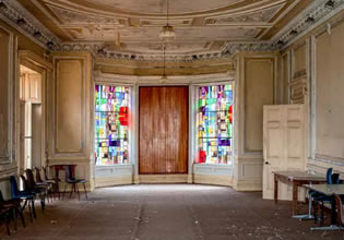 abandoned-manor-x-escape-game